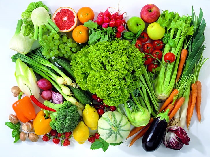 هل يؤثر وجود الخضار والفاكهة بشكل رئيسي في النظام الغذائي الصحي؟